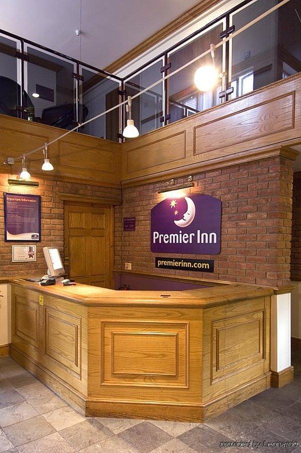 Premier Inn Tonbridge Buitenkant foto
